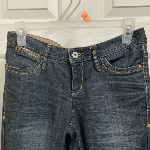 Size 6 women’s jeans straight leg low rise - Picture 2 of 12